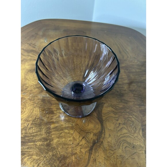AMETHYST PEDESTAL SUNDAY CUP, Or Cute CANDY DISH - Picture 5 of 7